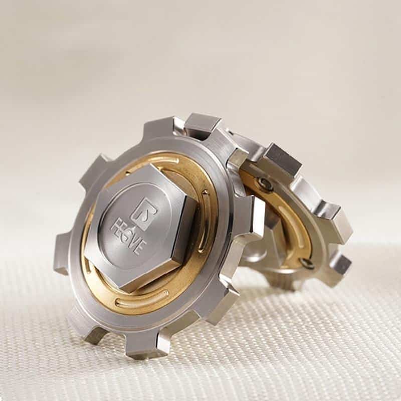 Hand Spinner <Br>Serrated Wheel